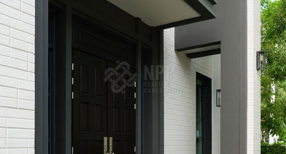For rent and for sale 5 bedrooms house in Bang Phli, Samut Prakan