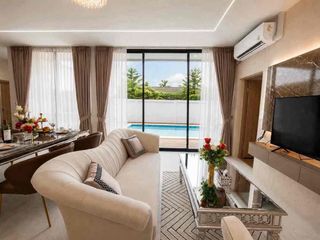Villa en alquiler de 3 habitaciones en Bang Lamung, Chonburi