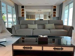 Villa en alquiler y en venta de 6 habitaciones en Bang Lamung, Chonburi