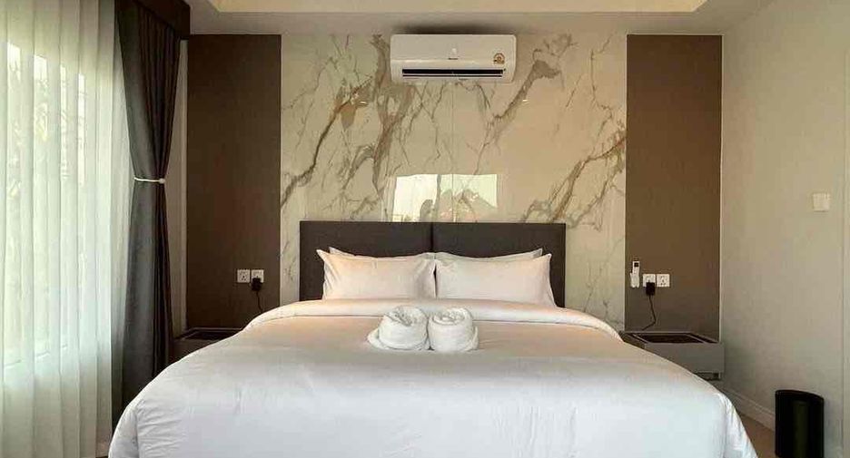Villa en alquiler y en venta de 6 habitaciones en Bang Lamung, Chonburi