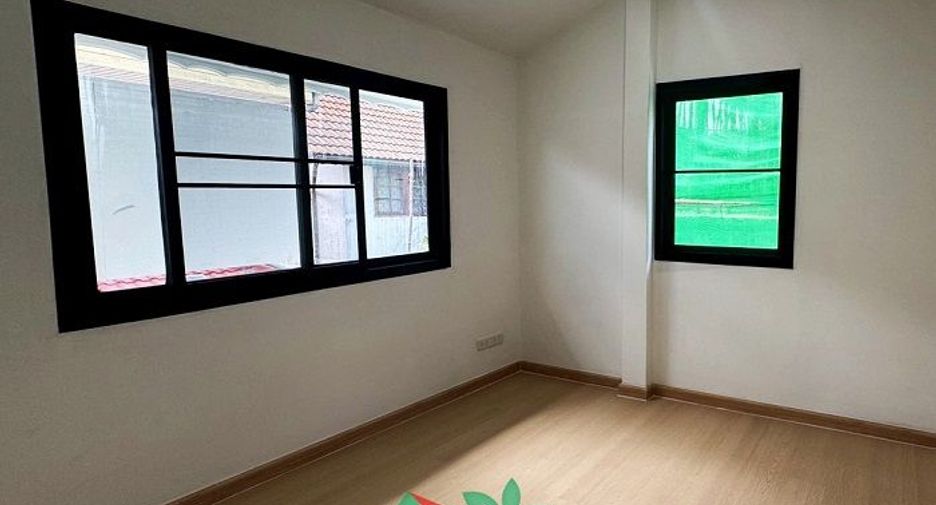 出售 4 卧室 独立屋 在 Bang Khen, 曼谷