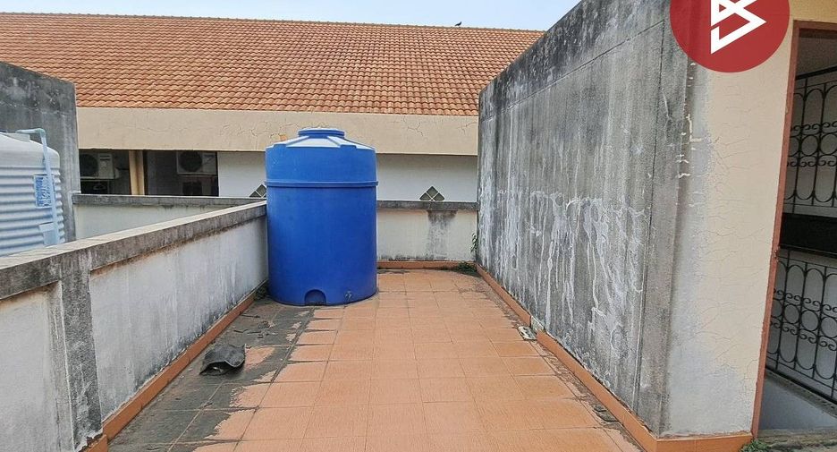 For sale 3 bedrooms retail Space in Bang Lamung, Chonburi