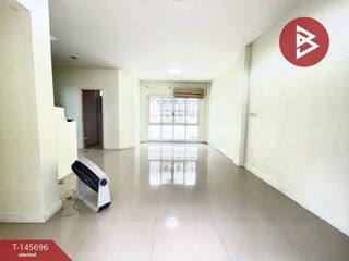 Casa adosada en venta de 3 habitaciones en Bang Bua Thong, Nonthaburi