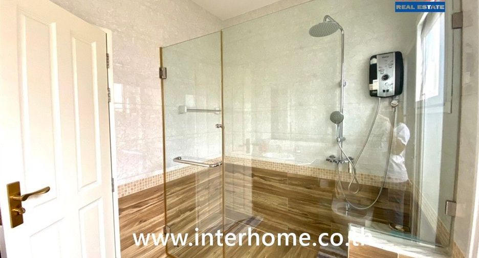 Casa en venta de 4 habitaciones 