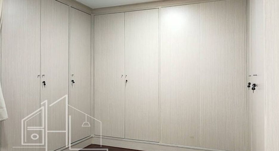ให้เช่า 3 ห้องนอน คอนโด ใน วัฒนา, กรุงเทพฯ