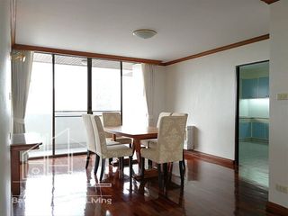 À louer 3 chambres condo à Watthana, Bangkok