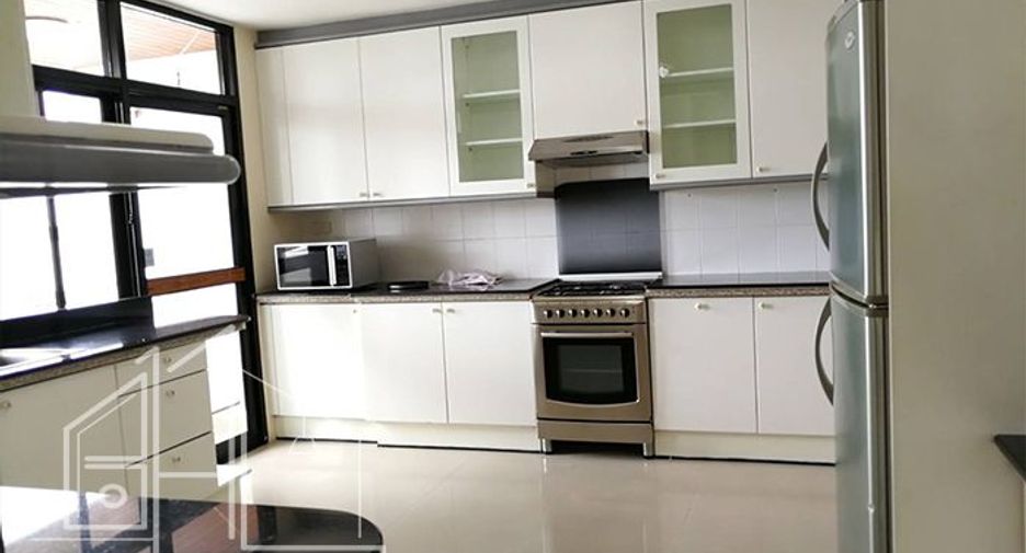 Apartment zur Miete mit 3 Zimmer in Watthana, Bangkok
