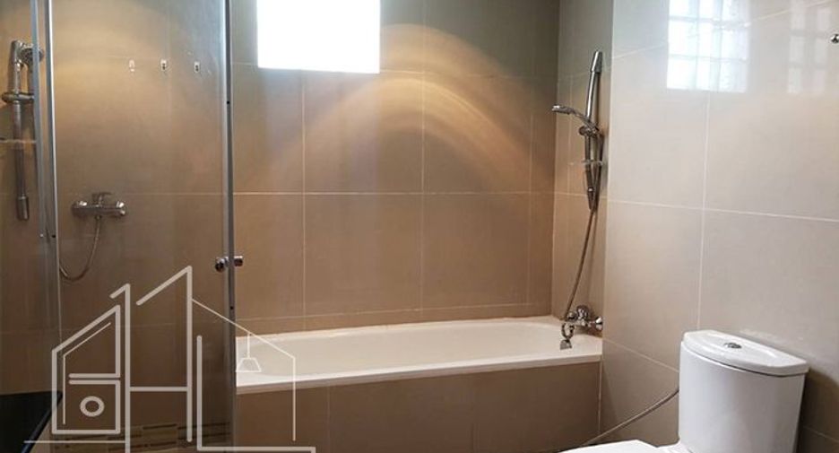 Apartment zur Miete mit 3 Zimmer in Watthana, Bangkok