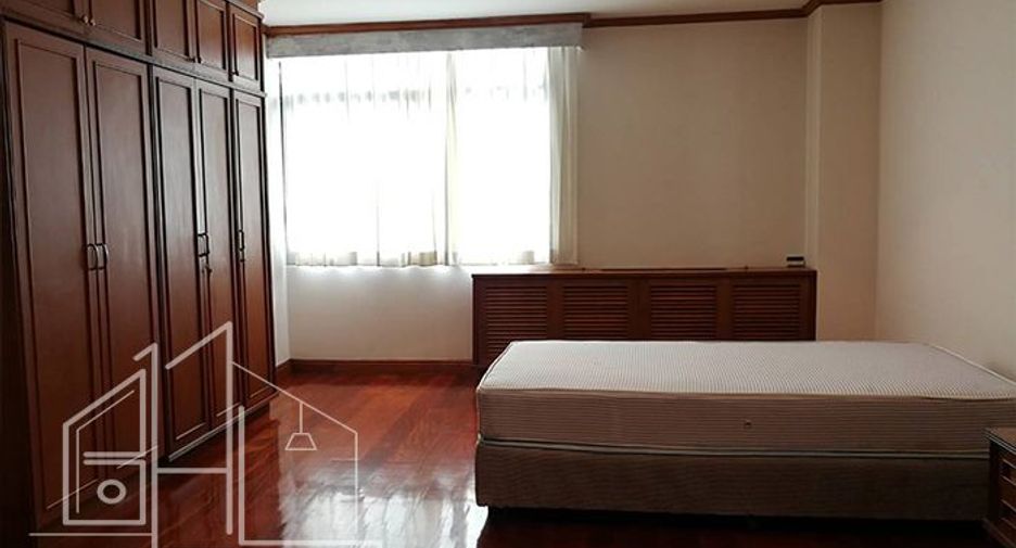 Apartment zur Miete mit 3 Zimmer in Watthana, Bangkok