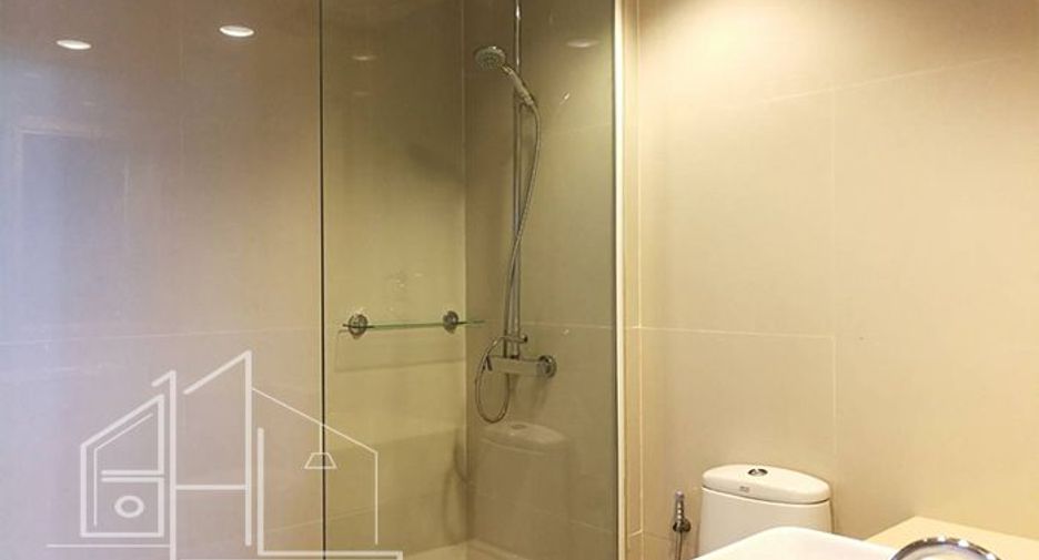 Wohnung zur Miete mit 3 Zimmer in Watthana, Bangkok