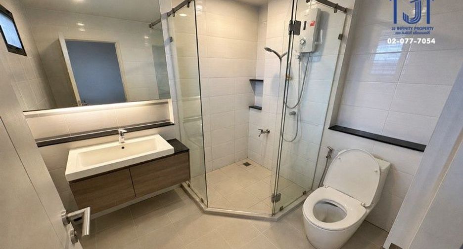 Haus zum Kauf mit 4 Zimmer 