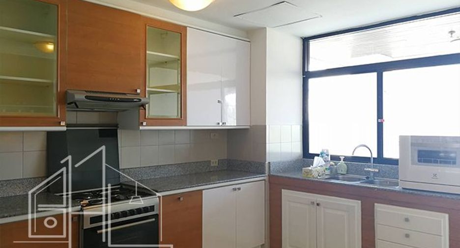 Apartment zur Miete mit 3 Zimmer in Watthana, Bangkok