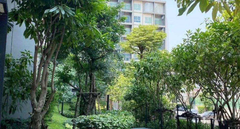 出售 1 卧室 公寓 在 Si Racha, Chon Buri