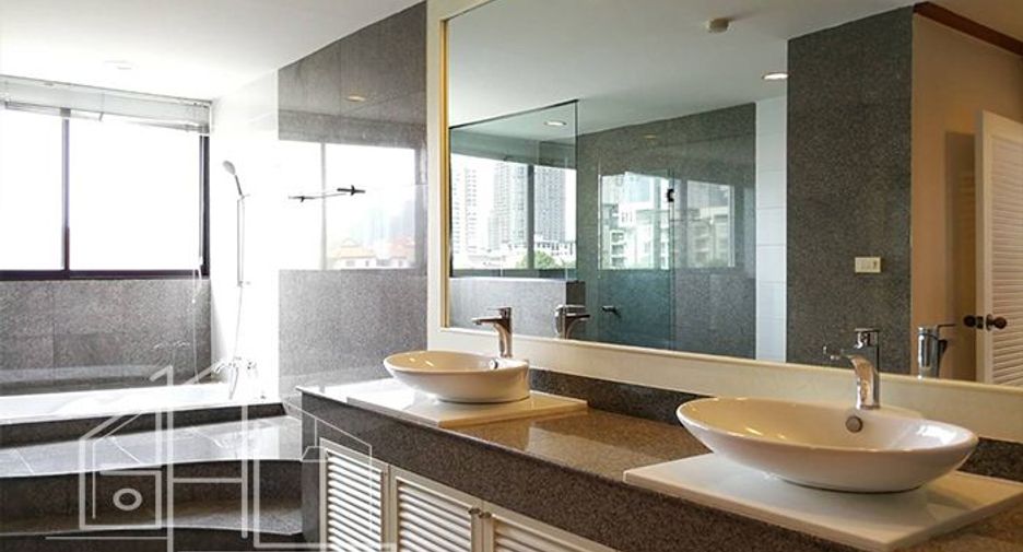 Wohnung zur Miete mit 4 Zimmer in Watthana, Bangkok