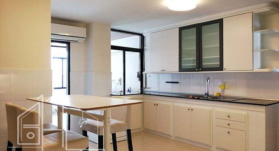 Apartment zur Miete mit 4 Zimmer in Watthana, Bangkok