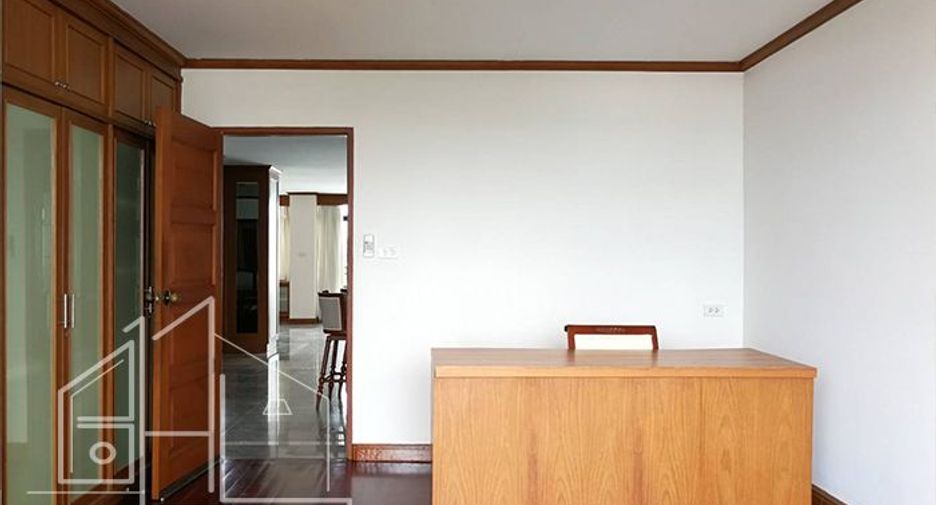 Apartment zur Miete mit 4 Zimmer in Watthana, Bangkok