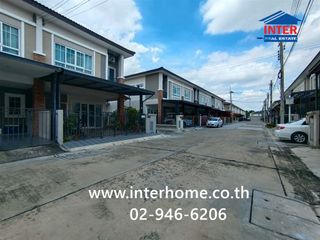 出售 4 卧室 联排别墅 在 Khlong Sam Wa, 曼谷
