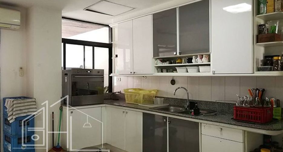 Wohnung zur Miete mit 4 Zimmer in Watthana, Bangkok