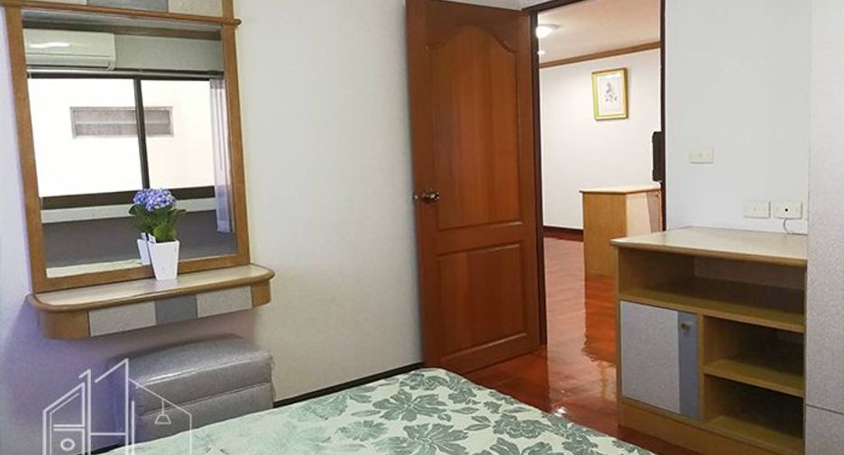 À louer 2 chambres appartement à Watthana, Bangkok