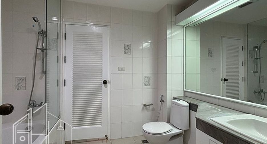 Wohnung zur Miete mit 3 Zimmer in Watthana, Bangkok