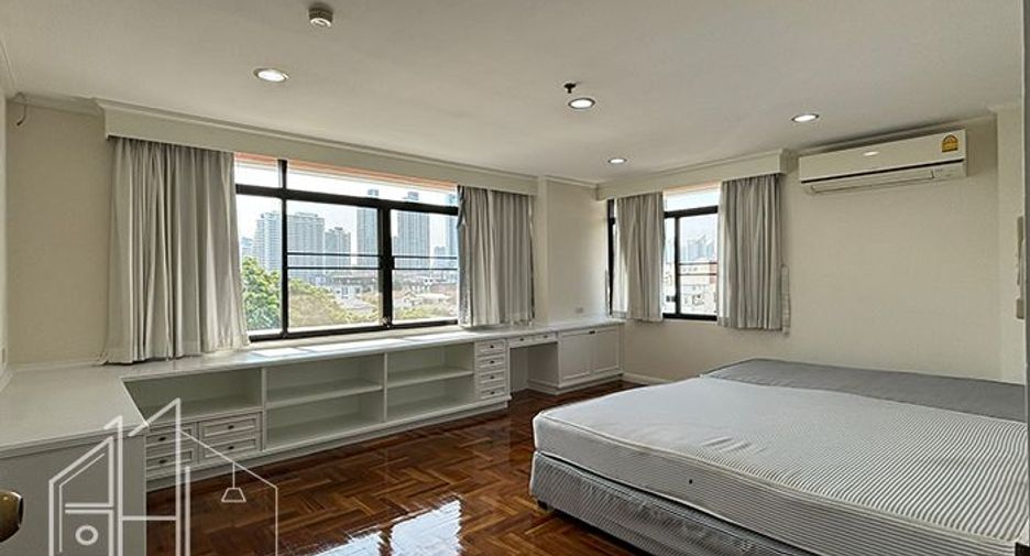 Wohnung zur Miete mit 3 Zimmer in Watthana, Bangkok