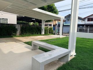 For rent 2 bedrooms house in Bang Na, Bangkok