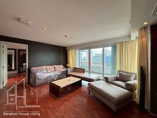 For rent 3 bedrooms condo in Watthana, Bangkok