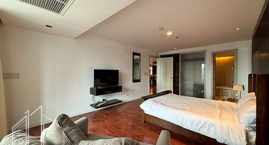 ให้เช่า 3 ห้องนอน คอนโด ใน วัฒนา, กรุงเทพฯ