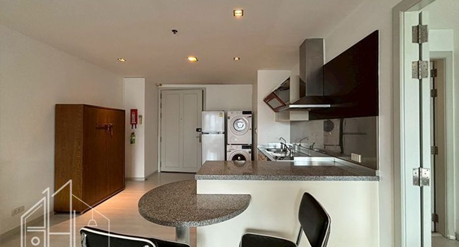 For rent 1 bed apartment in Watthana, Bangkok