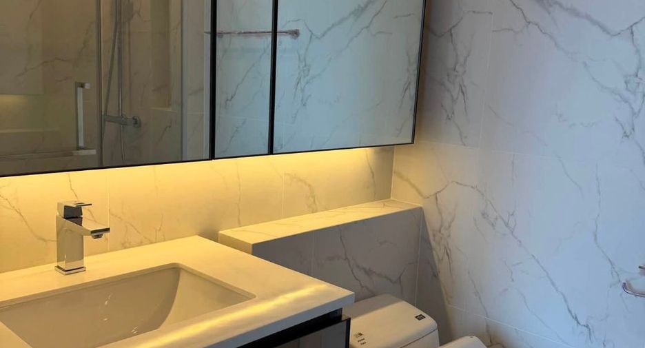 Condo en alquiler de 1 habitaciones en Watthana, Bangkok