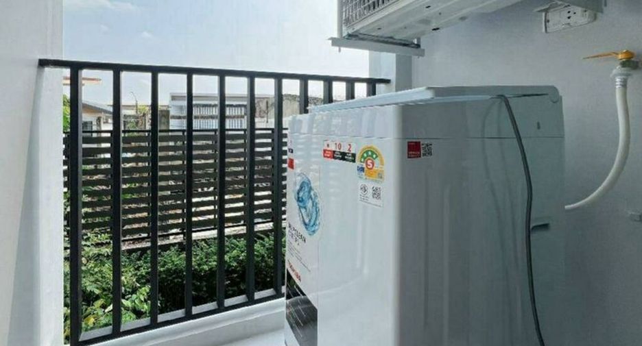 For rent 1 bed condo in Wang Thonglang, Bangkok