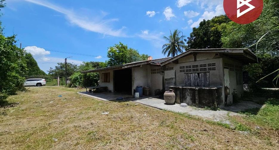 For sale land in Phanat Nikhom, Chonburi