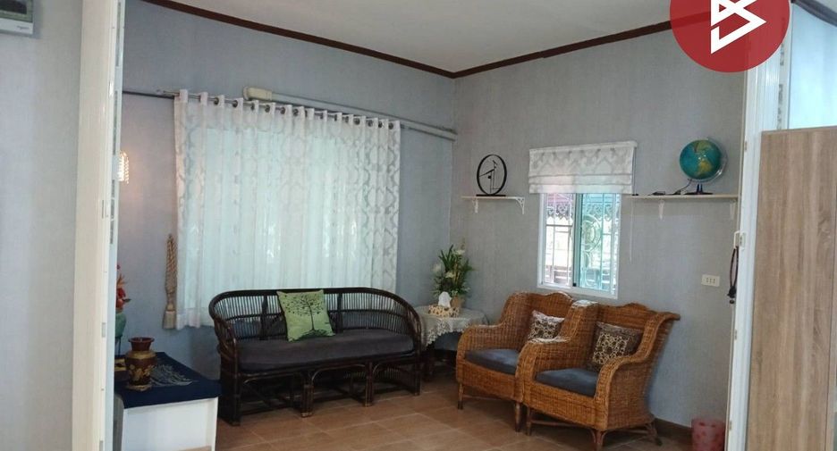 Haus zur Miete und zum Kauf mit 3 Zimmer in Suan Luang, Bangkok