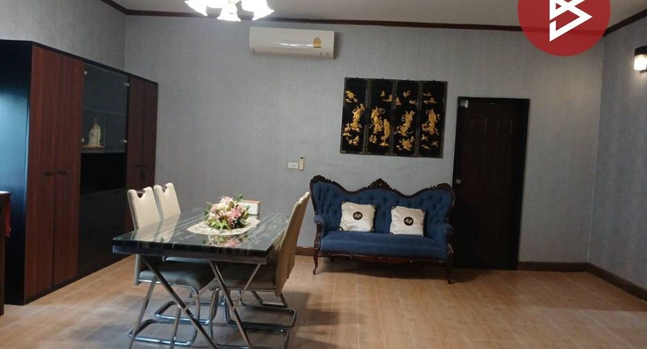 Haus zur Miete und zum Kauf mit 3 Zimmer in Suan Luang, Bangkok