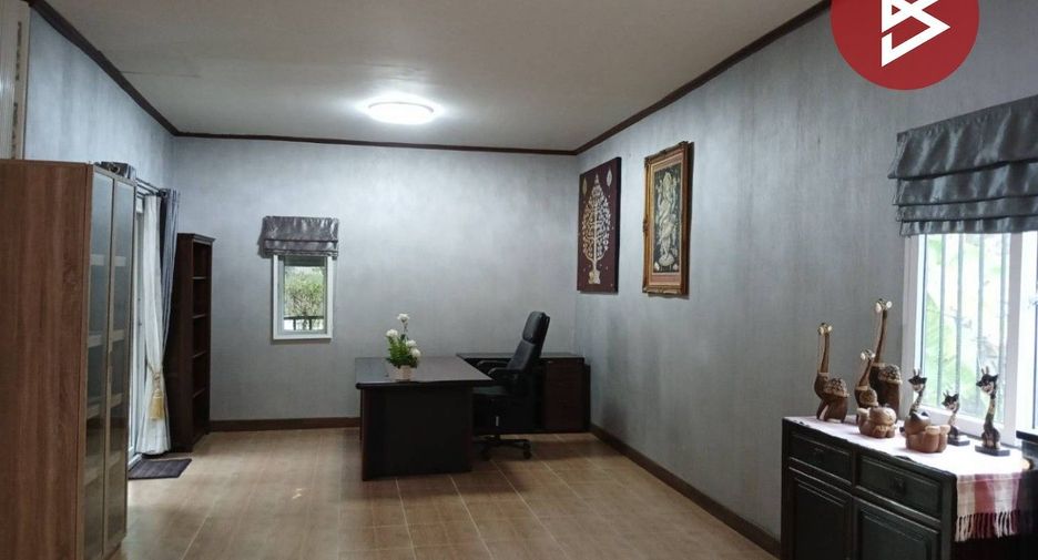 Haus zur Miete und zum Kauf mit 3 Zimmer in Suan Luang, Bangkok