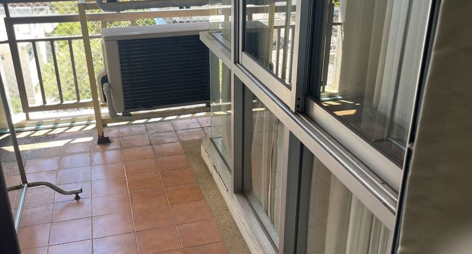 出租 和 出售 1 卧室 公寓 在 Dusit, 曼谷
