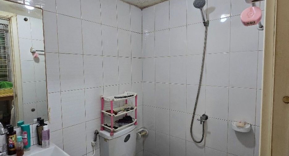 出售 3 卧室 联排别墅 在 Mueang Samut Prakan, Samut Prakan