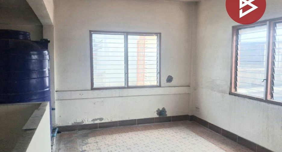 For sale 5 bedrooms retail Space in Uthai, Phra Nakhon Si Ayutthaya