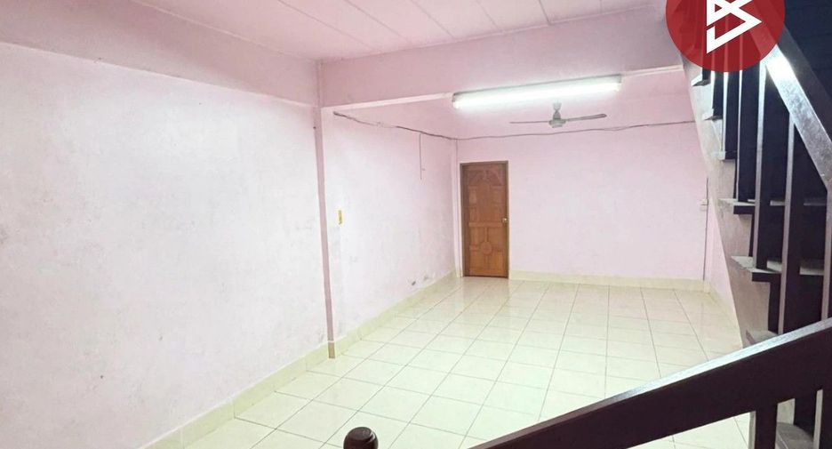 For sale 3 bedrooms townhouse in Lam Luk Ka, Pathum Thani
