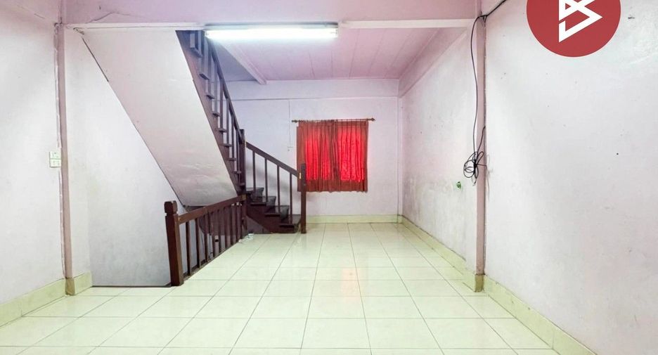 For sale 3 bedrooms townhouse in Lam Luk Ka, Pathum Thani