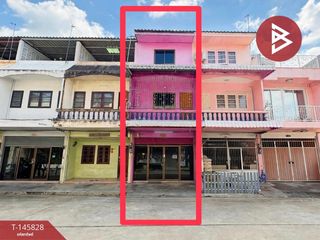 For sale 3 bedrooms townhouse in Lam Luk Ka, Pathum Thani
