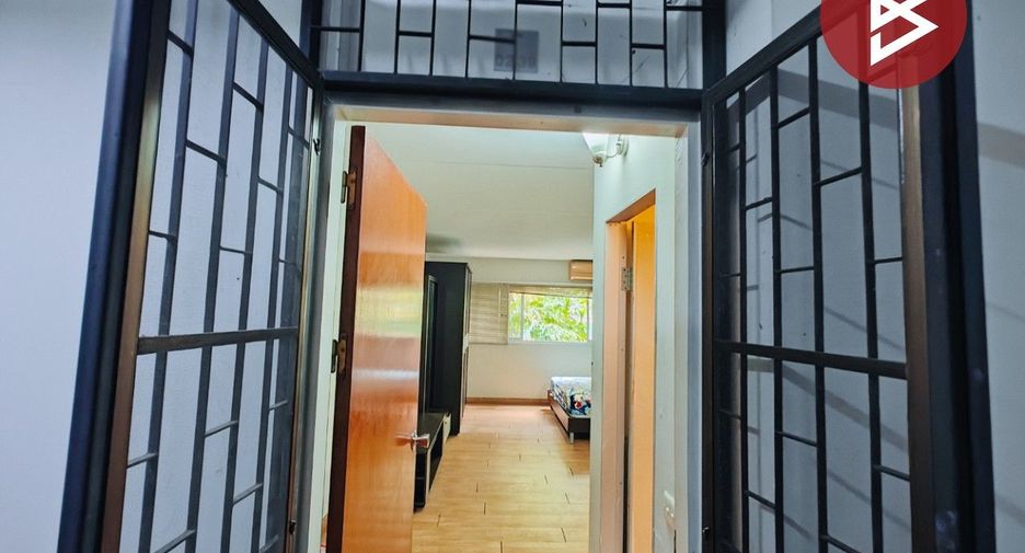 Wohnung zum Kauf mit 1 Zimmer in Pak Kret, Nonthaburi