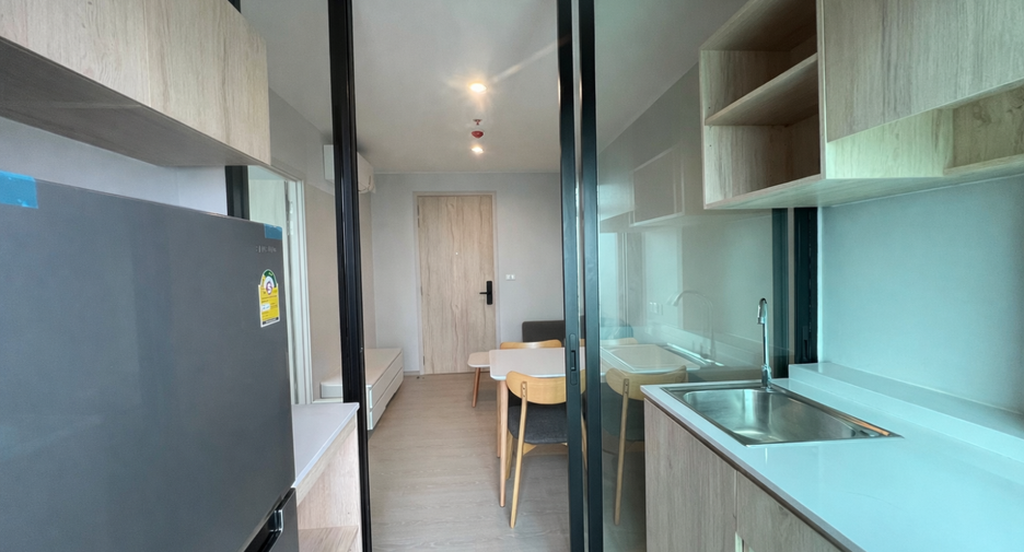 For sale 1 Beds condo in Bang Na, Bangkok