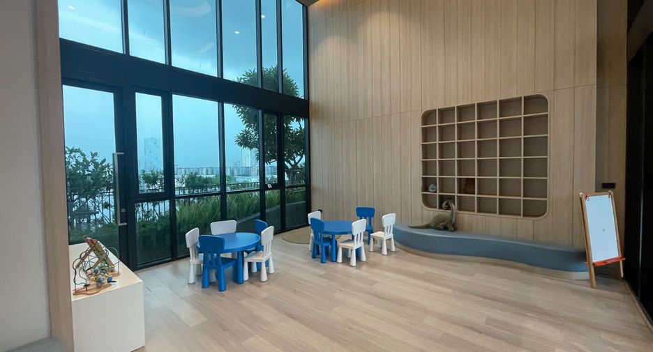 For sale 1 Beds condo in Bang Na, Bangkok