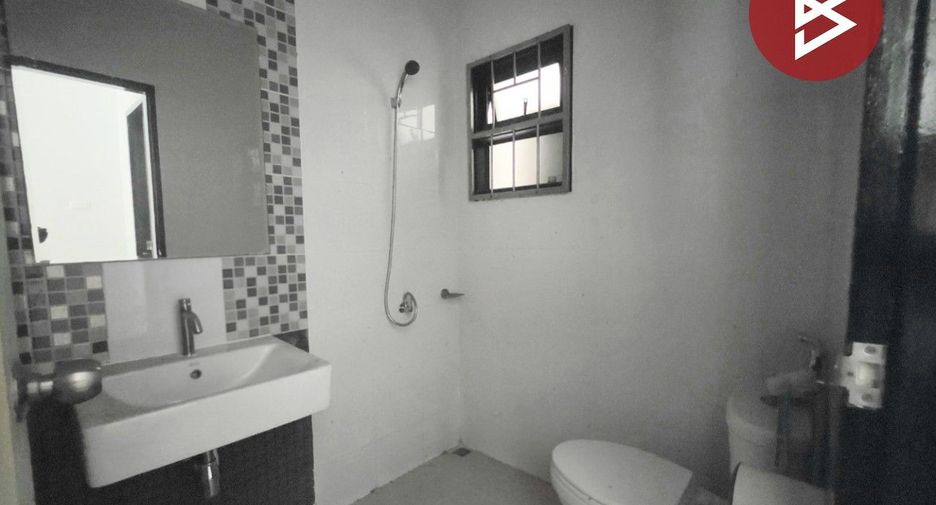 Casa en venta de 3 habitaciones en Nong Chok, Bangkok