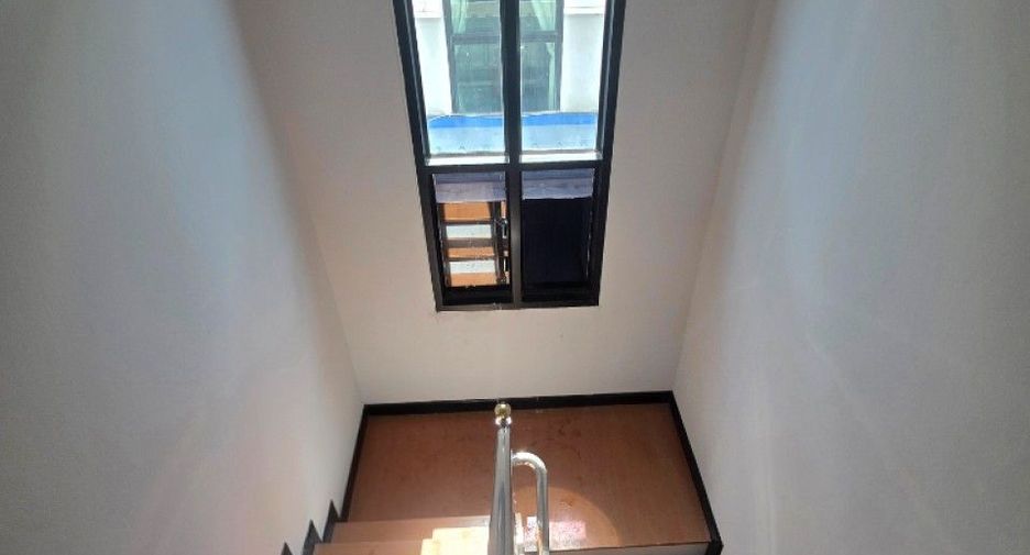Casa en venta de 3 habitaciones en Nong Chok, Bangkok