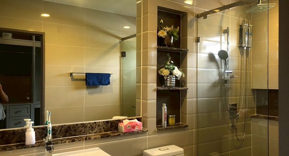 Haus zum Kauf mit 4 Zimmer in Thawi Watthana, Bangkok