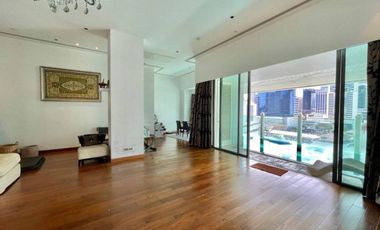 À vendre 2 chambres condo 