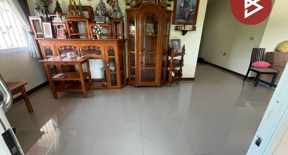 Casa en venta de 3 habitaciones en Mueang Chachoengsao, Chachoengsao