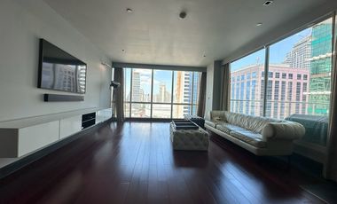 Condo en venta de 3 habitaciones 